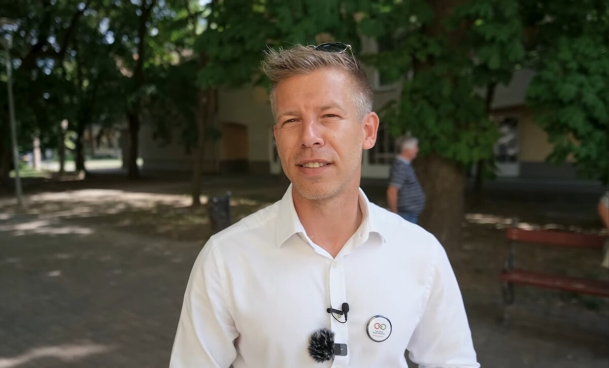 Péter Magyar er formand for partiet Tisza og anses for at være den førende ungarske oppositionspolitiker og udfordrer til den ungarske premierminister Viktor Orbán. Foto: Révész Gábor